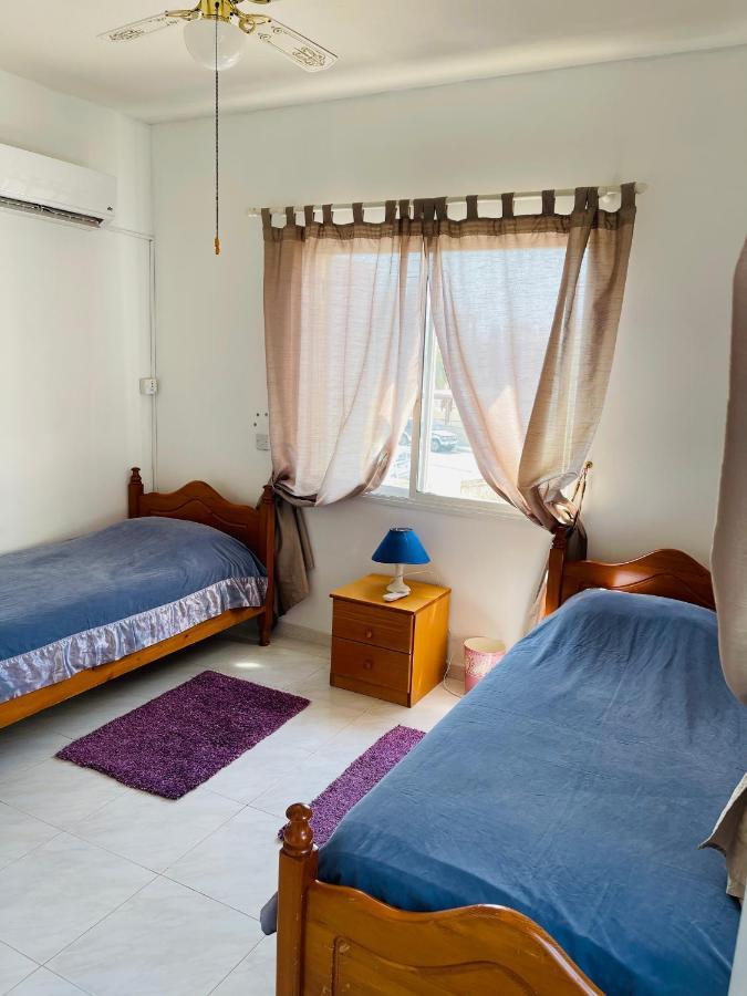 Peaceful Townhouse With Private Pool Near The Sea Apartment Пафос Екстериор снимка
