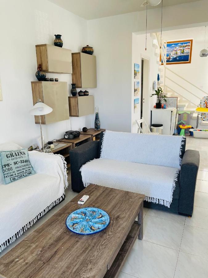 Peaceful Townhouse With Private Pool Near The Sea Apartment Пафос Екстериор снимка
