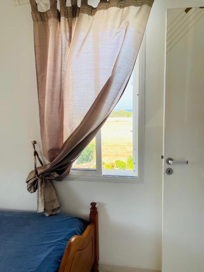 Peaceful Townhouse With Private Pool Near The Sea Apartment Пафос Екстериор снимка